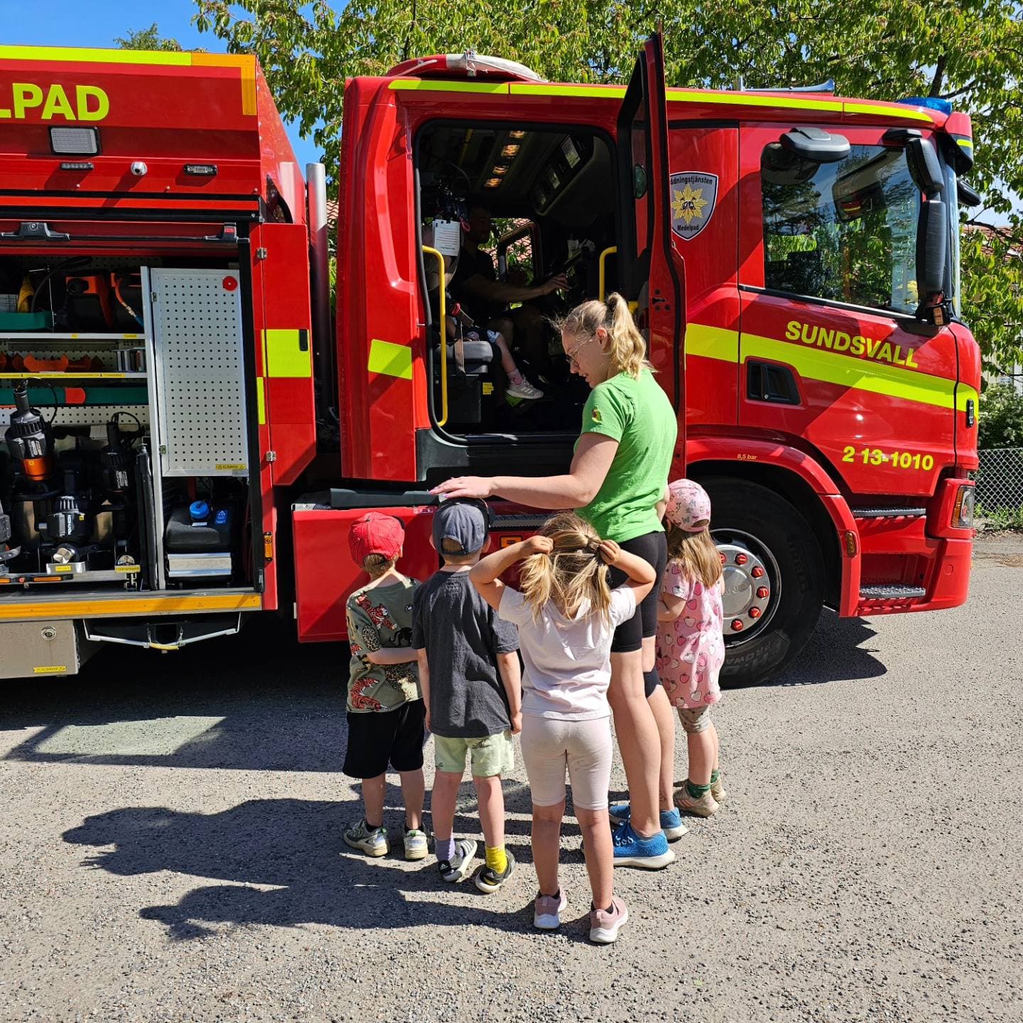 Besök av brandkåren på Vårbackens förskola